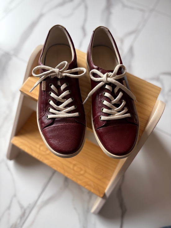 Ecco Shoes - Ecco Sneakers